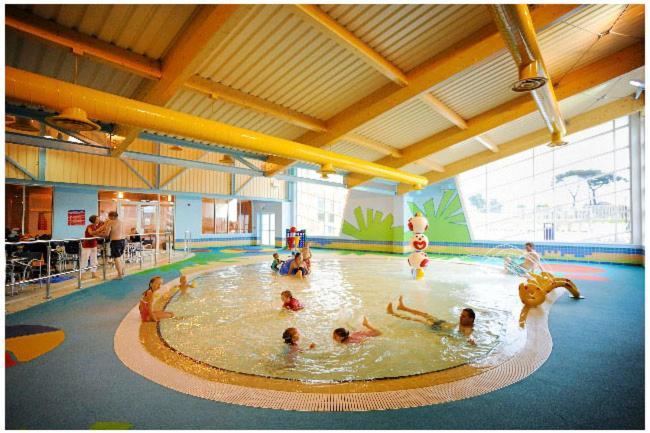 127Cs Hoburne Naish Holiday Park Highcliffe Dış mekan fotoğraf